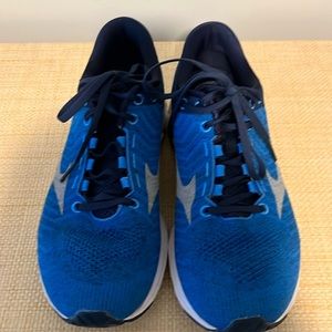 Men’s Mizuno Wave Rider